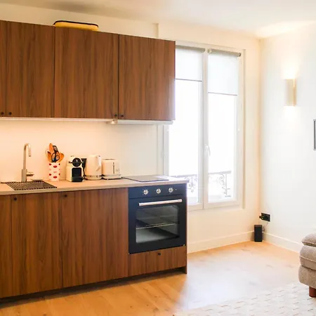 شقة Charming 1-bedroom Flat In The 9th *