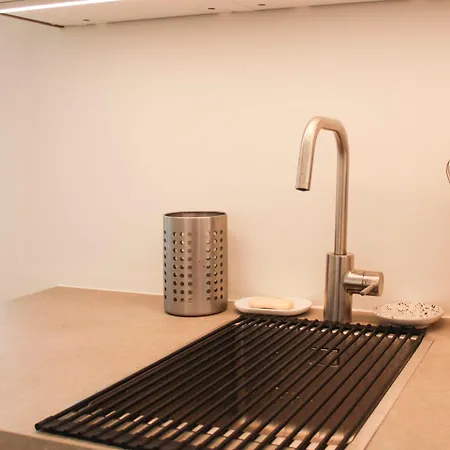 Charming 1-bedroom Flat In The 9th شقة *